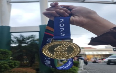 Olimpiade Muhammadiyah Berprestasi Nasional (OMBN) 2025 : SMA Muhammadiyah 1 Pekajangan Pekalongan Raih Medali Emas